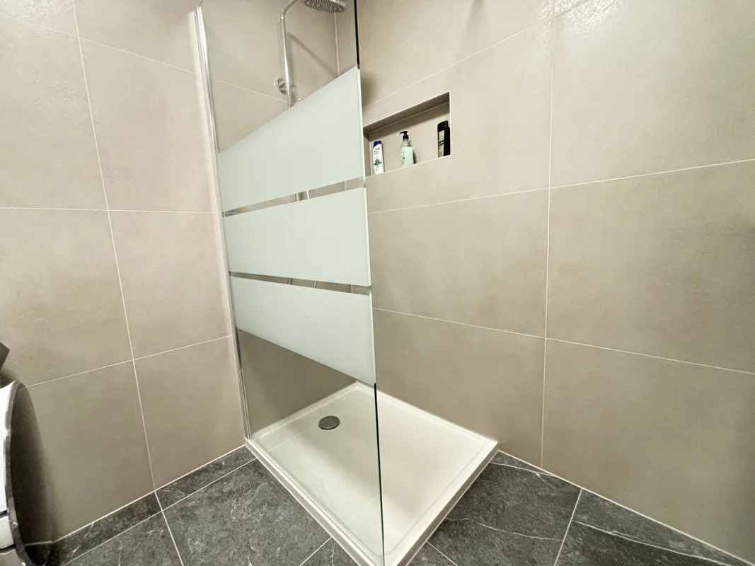 Luksuzno adaptiran 4S stan 100m2 + 2 garaže, Trešnjevka