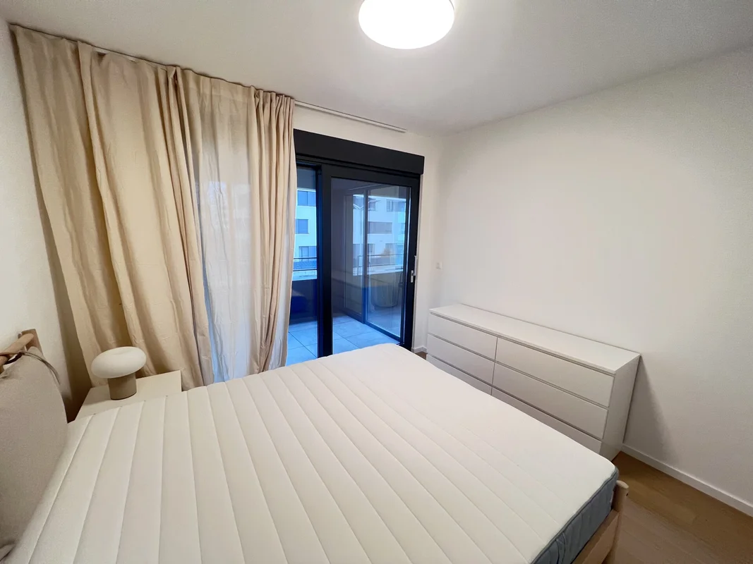 Stan, najam, Laniste (blato), novogradnja, 59m2+ parking! Prvi kat!