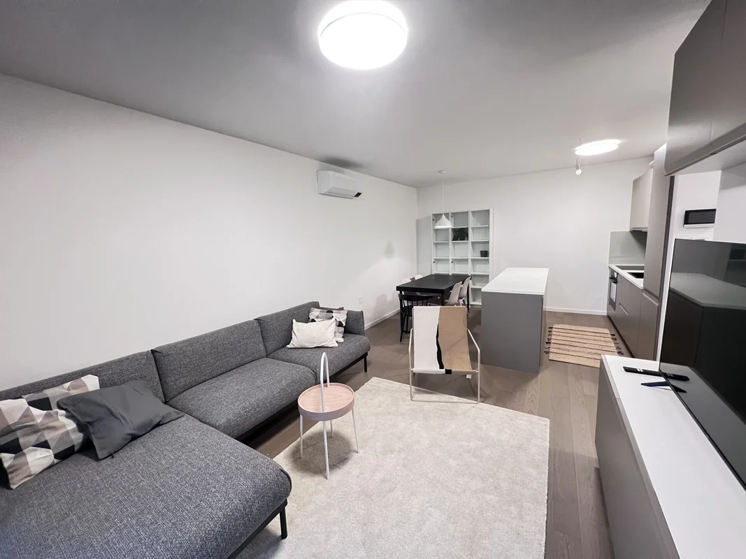 Stan, najam, Zagreb, Laniste (blato), 75m2 + 2 garažna mjesta!