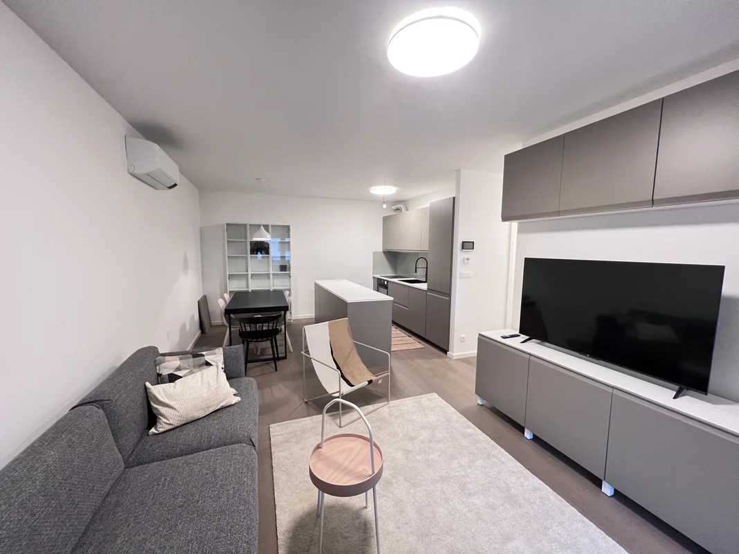 Stan, najam, Zagreb, Laniste (blato), 75m2 + 2 garažna mjesta!