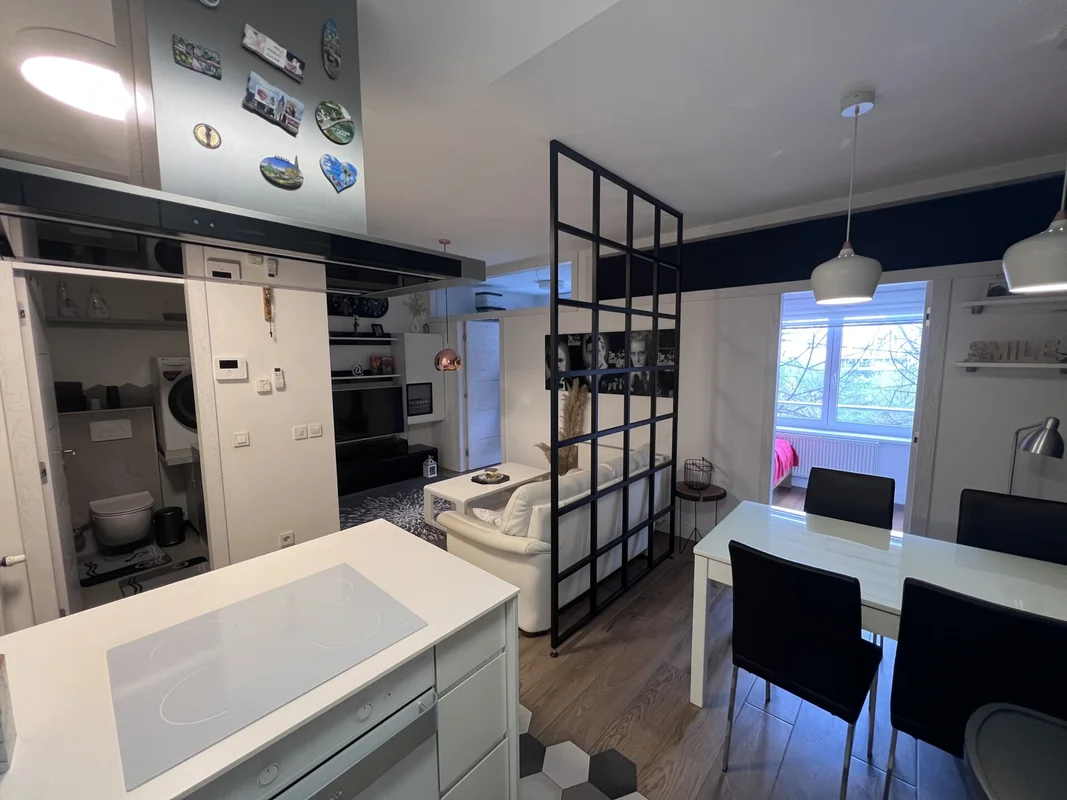 Stan, Zagreb, trnje, 42m2 +parking u garazi! 2 sobe + dnevni!