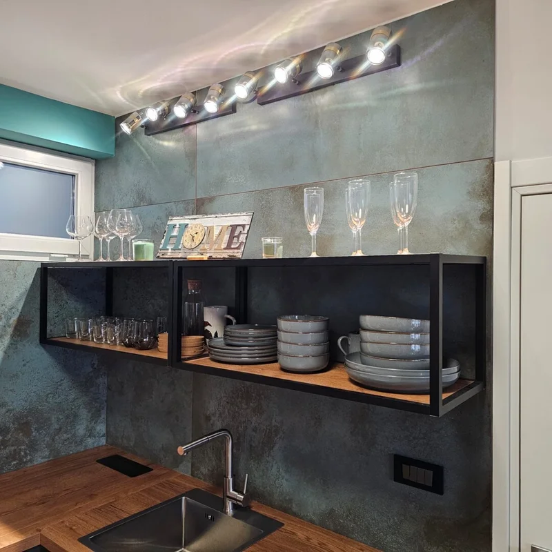 Novouređen 2-sobni stan, Miramarska, balkon, 40m²