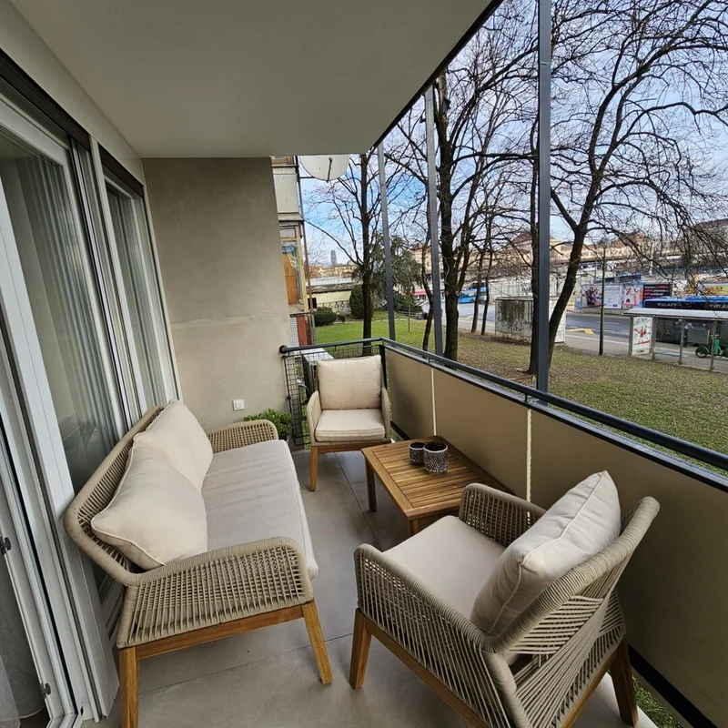 Novouređen 2-sobni stan, Miramarska, balkon, 40m²