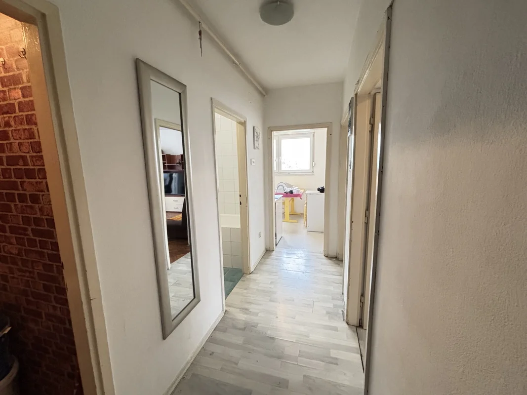 Dvosoban stan u  centru Sesveta, 45 m² - odlična prilika