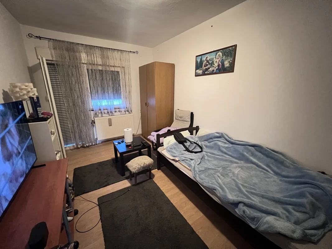 Kuća, dugo selo, 242m2 na 3 kata sa vrtom i garažom!!