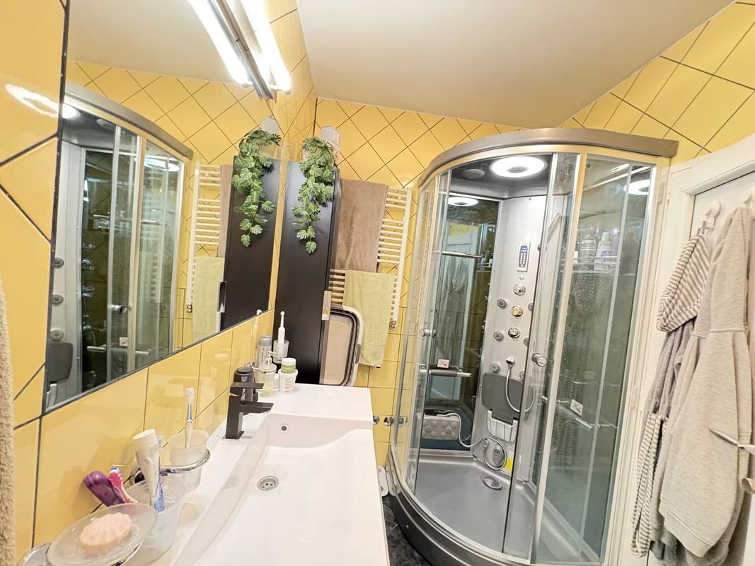 Dugave – moderan 2-soban stan s parkirnim mjestom i spremištem, 63m2