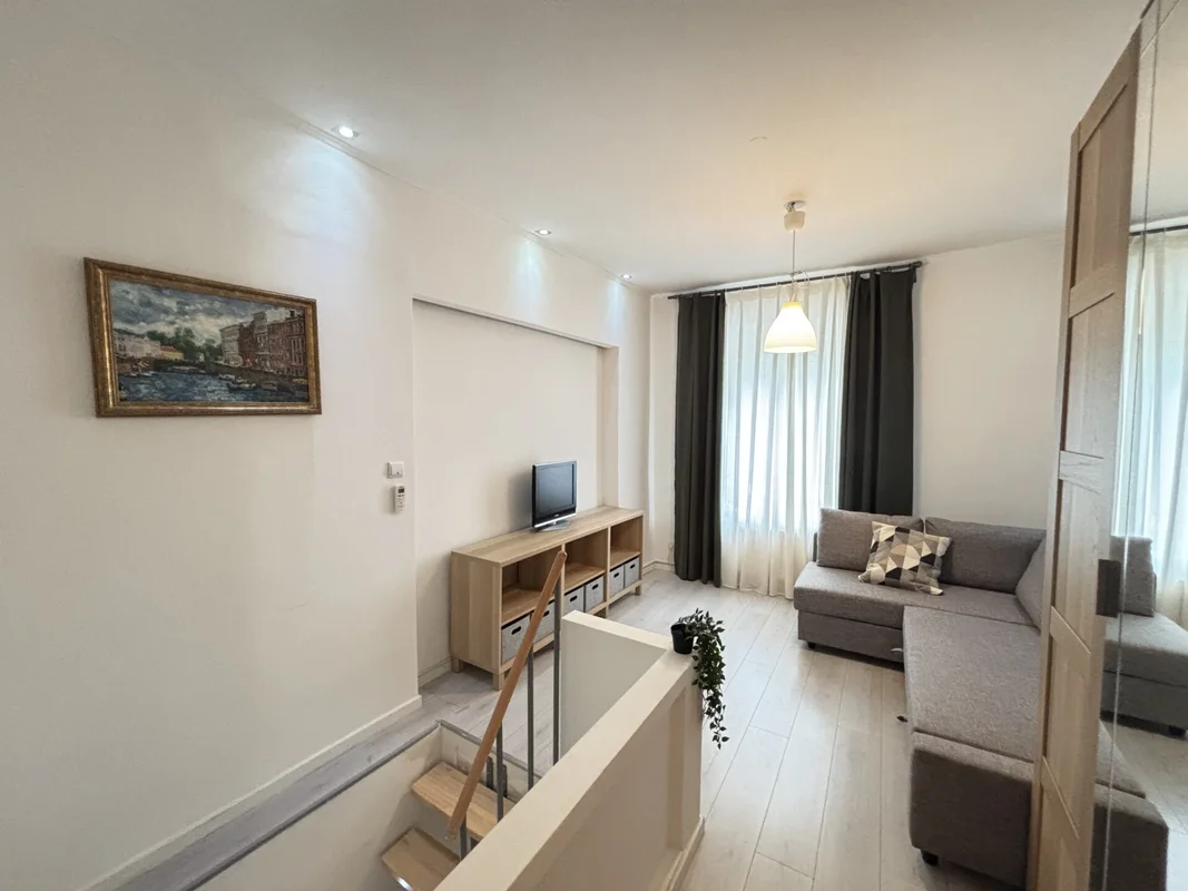 Stan na Pantovčaku – renoviran, namješten, 45m2, PRILIKA