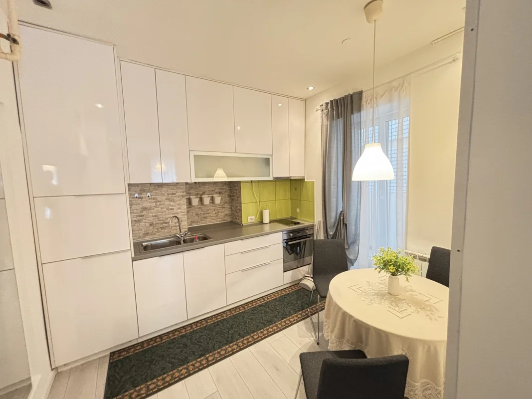 Stan na Pantovčaku – renoviran, namješten, 45m2, PRILIKA
