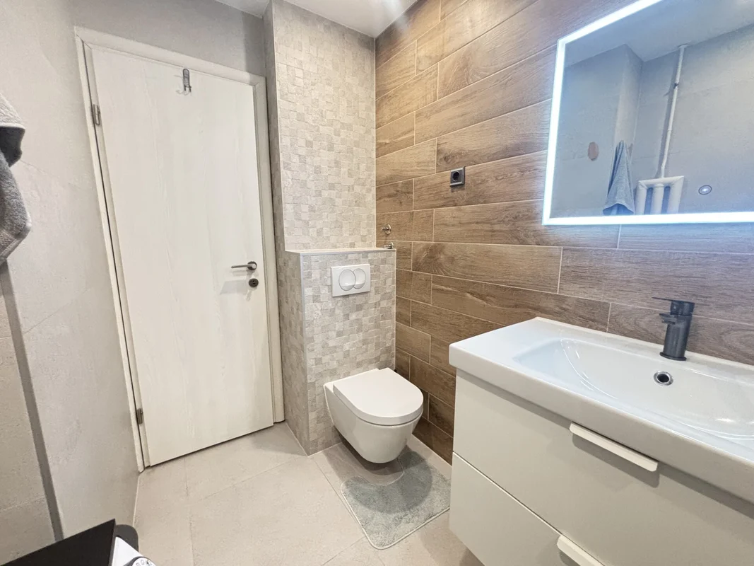 Prodaje se kompletno renoviran stan 65m2 - Velika Gorica Visoki Brijeg