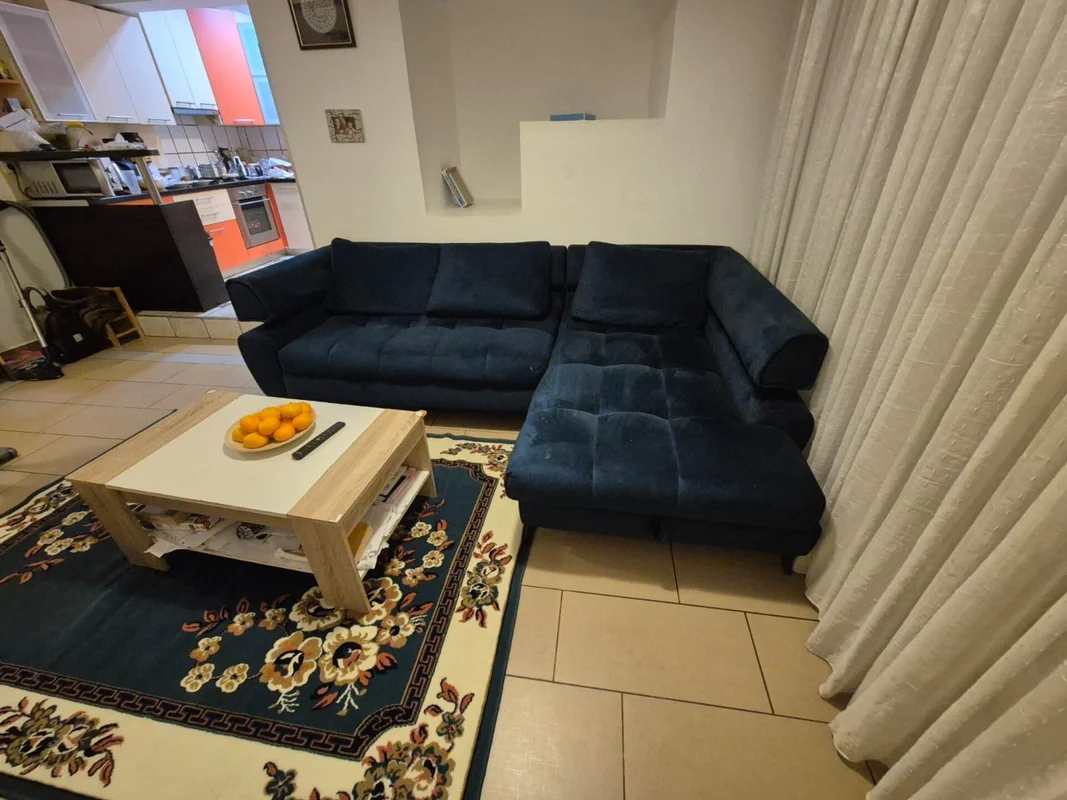 Kuća s 3 stana i parkingom – Gajevo naselje, 179 m²