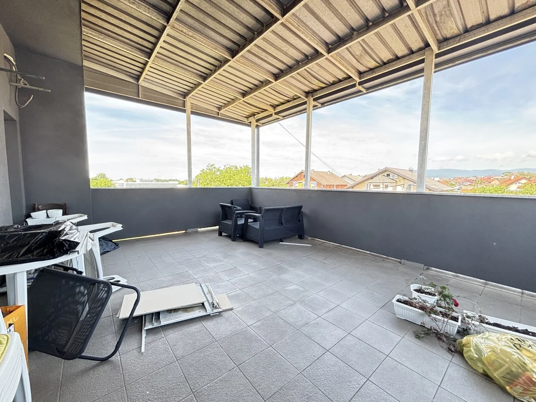 Sesvete | Stan 34 m² + terasa 29 m² + parking