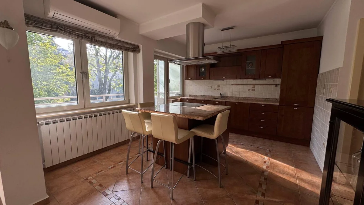 Medveščak | 111 m², parking, 2 balkona i puno prirodnog svjetla