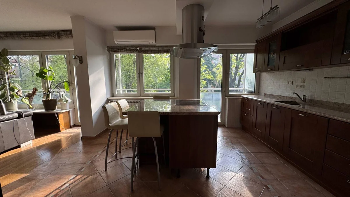 Medveščak | 111 m², parking, 2 balkona i puno prirodnog svjetla
