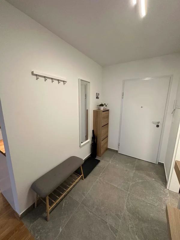 Moderan 2-sobni stan | Novogradnja | Garaža | Velika terasa | 58,72 m²