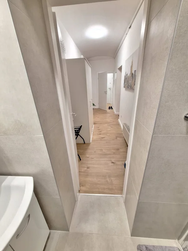 Zagreb, Donji grad, stan sa velikim Vrtom!! Pored zrinjevca!! 33,5m2!