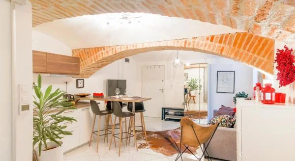 Stan, Zagreb, centar, ZRINJEVAC, 28,7m2! Odlična investicija!!