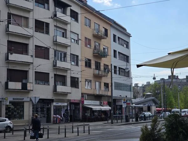 Stan, Zagreb, Kvatrić za adaptaciju! Top lokacija 70m2!!+PARKING!!