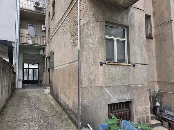 Stan, Zagreb, Kvatrić za adaptaciju! Top lokacija 70m2!!+PARKING!!