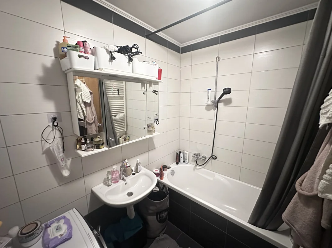 Stan, Zagreb, Srednjaci, dvije sobe + dnevni + PARKING + BALKON! 76m2
