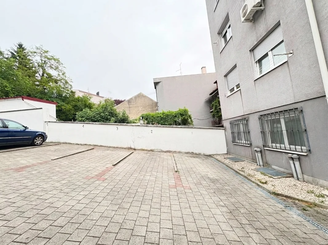 Kustošija – Prostran stan od 84 m² s dva parkirna mjesta!