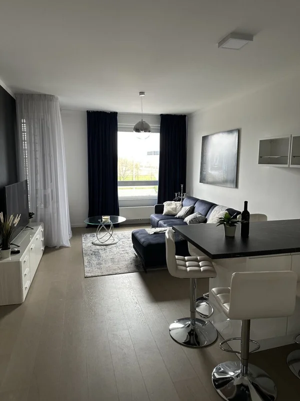 Stan, Zagreb, trnje, 52m2+gpm, POGLED NA FONTANE, SARAS CENTAR!