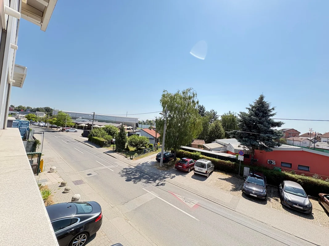 Svijetao 2-soban stan 41m2, balkon i top lokacija na Trešnjevci