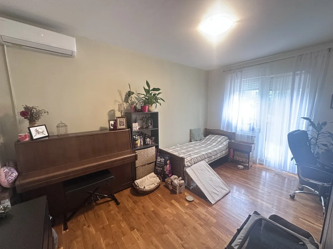 Zagreb, najam! Vrhovec–luksuzan obiteljski stan 111 m² s terasom i GPM