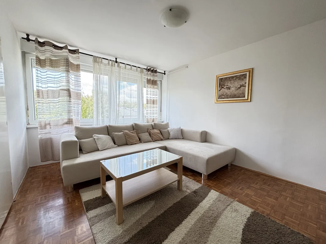 Sesvete | Prostran 3-soban stan 78 m² + spremište