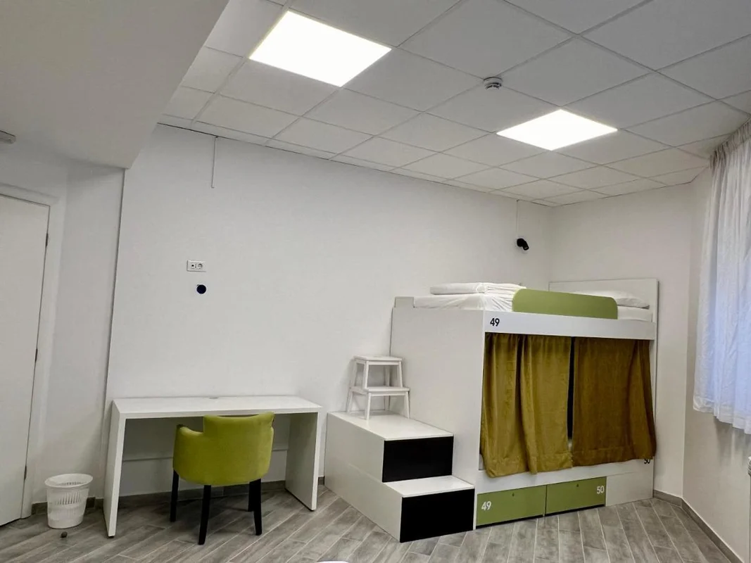 Zagreb, trnje, sigečića, HOSTEL SA 19 soba! 715m2!