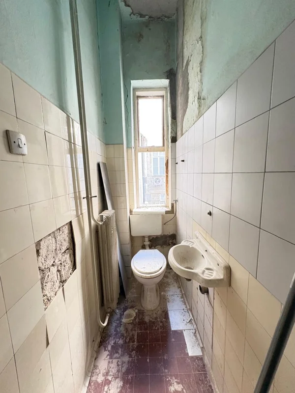 Petrićeva - Stan s vrhunskim potencijalom i stropovima od 4 m, 54 m2