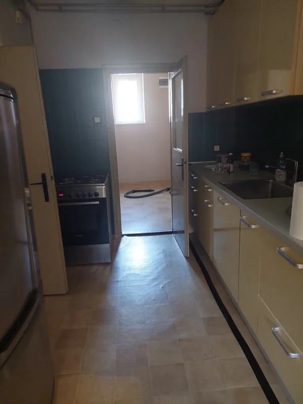 BORONGAJ – KUĆA S DVA ODVOJENA STANA, 180 m²