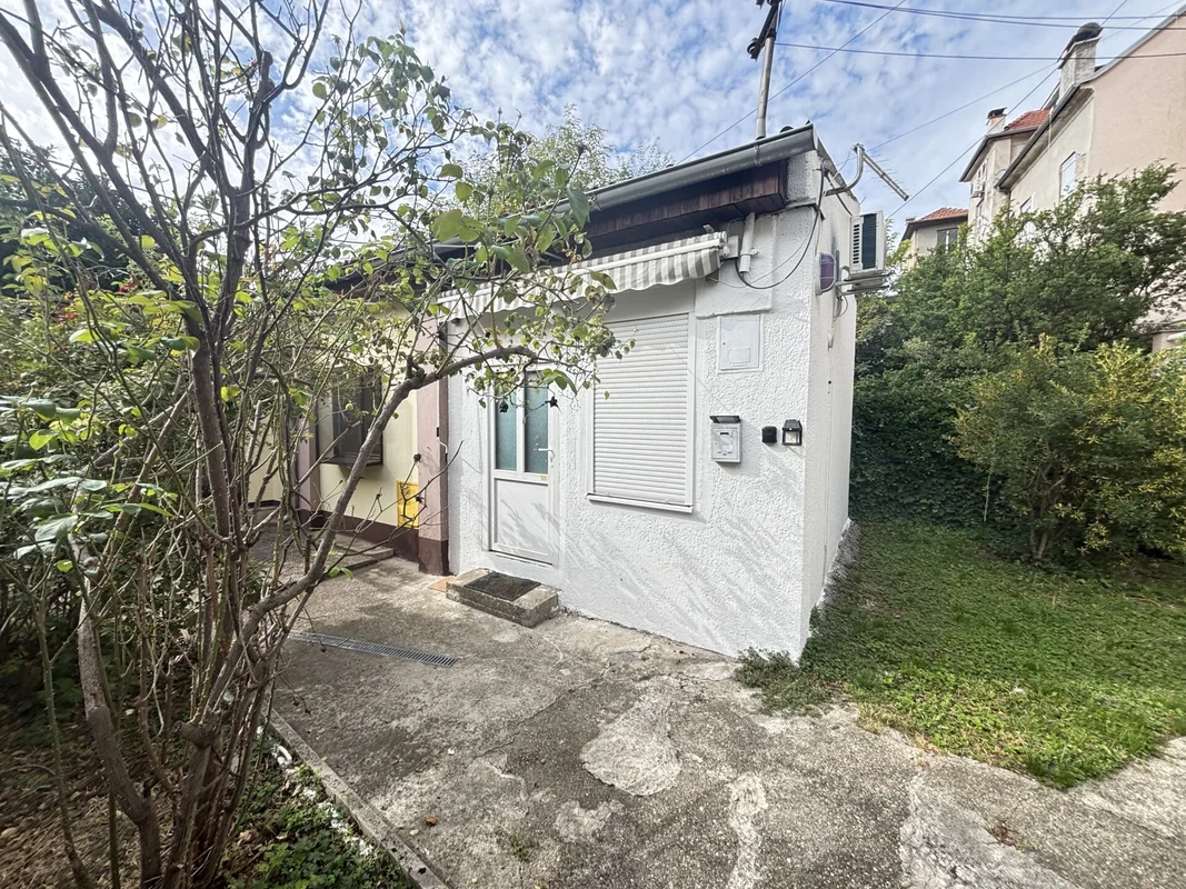 Šulekova, Maksimir – funkcionalan stan 19 m² + 2 spremišta