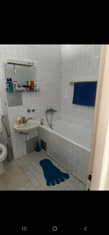 Špansko – prostran stan s dvije lođe, 3. kat