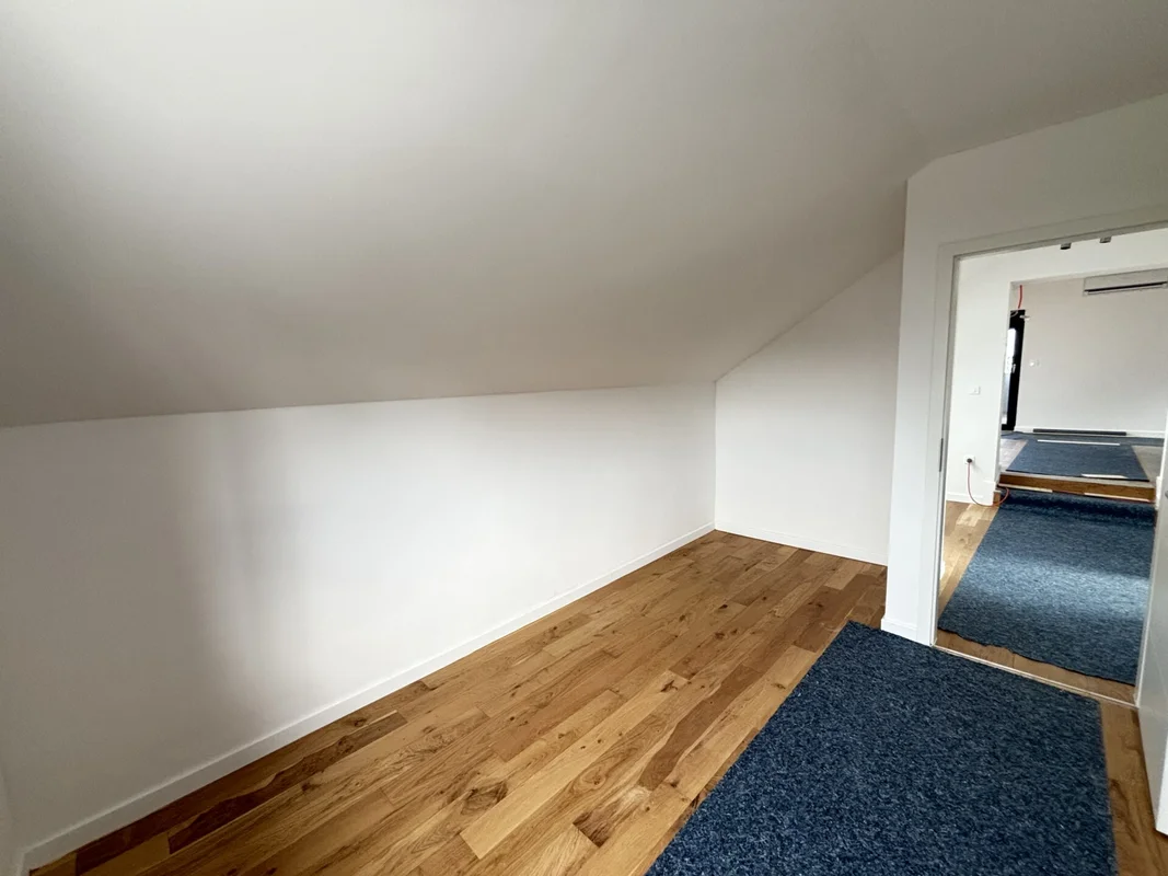 Mikulići – 70 m² novogradnja, terasa, parking i spremište