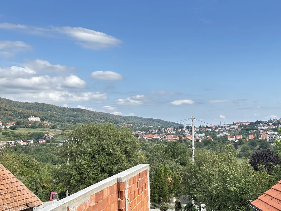 Mikulići – 70 m² novogradnja, terasa, parking i spremište