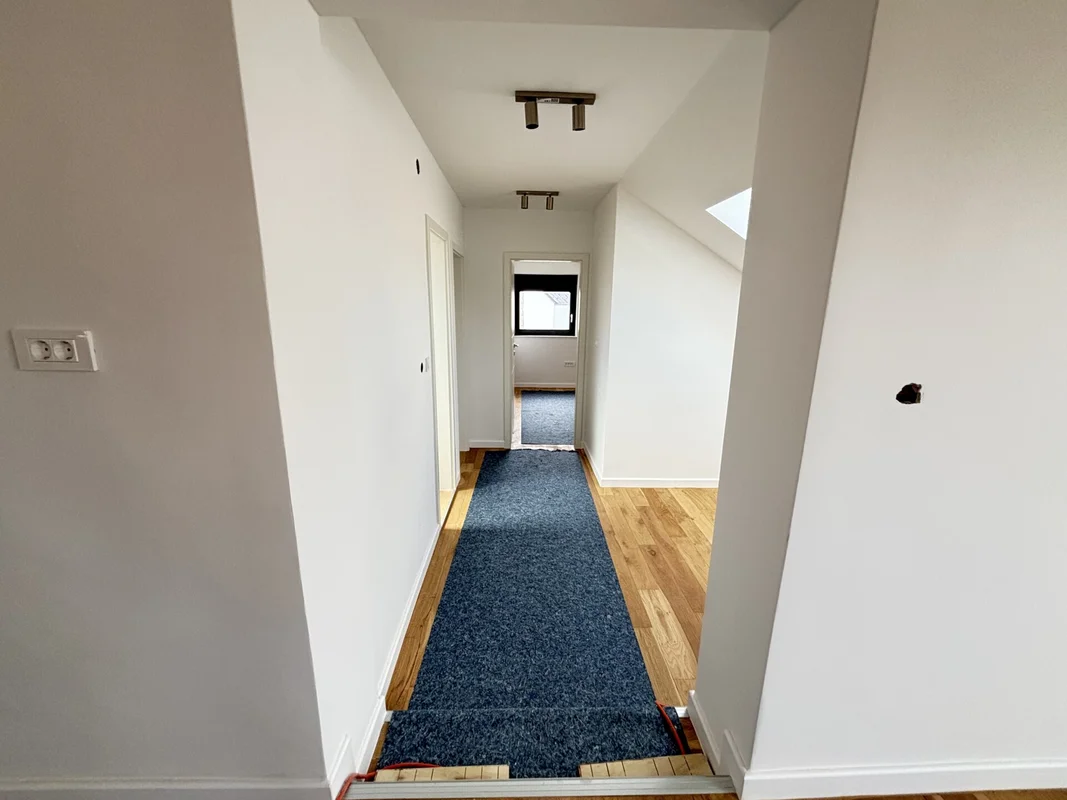 Mikulići – 70 m² novogradnja, terasa, parking i spremište