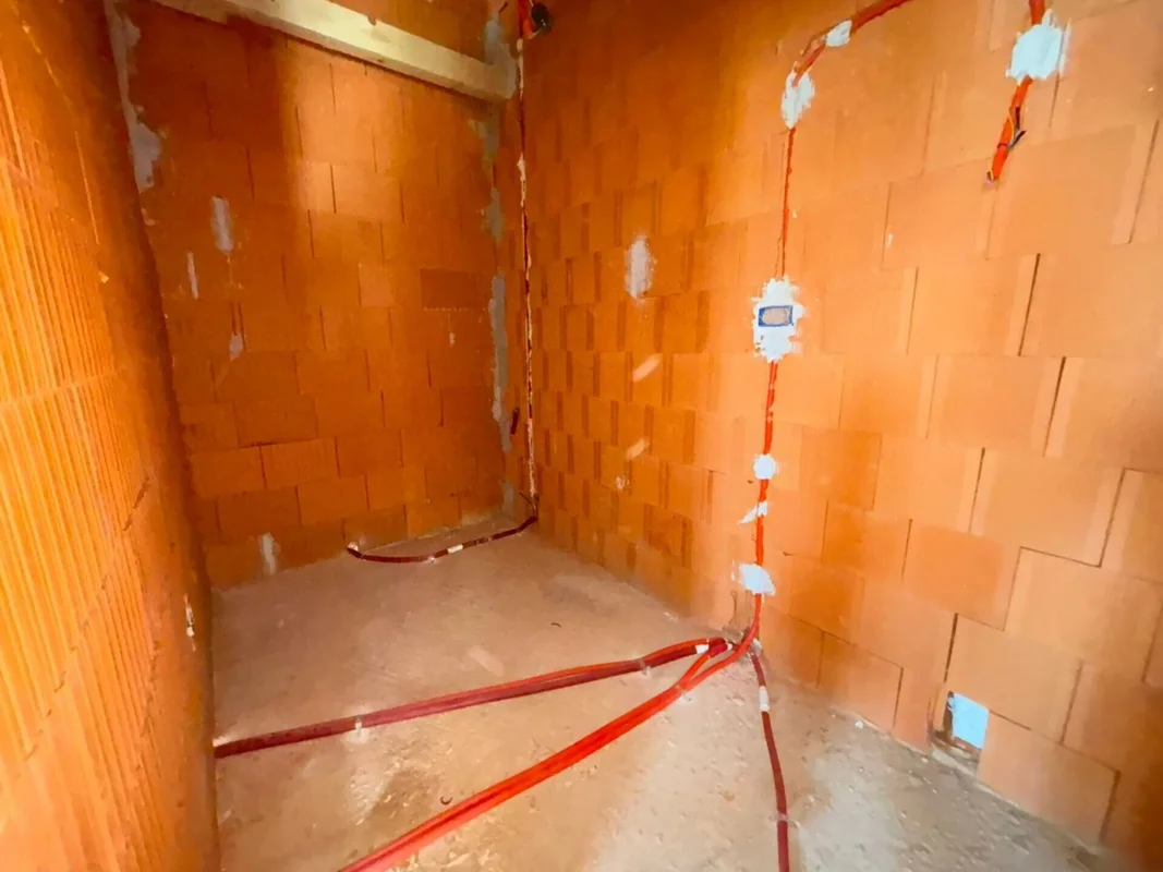 Nova samostojeća kuća 197 m² s vrtom – Bregana (prodaja)