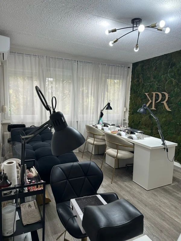 NOVI ZAGREB – UTRINE | ADAPTIRAN STAN 32,5 m² | ODLIČNA LOKACIJA