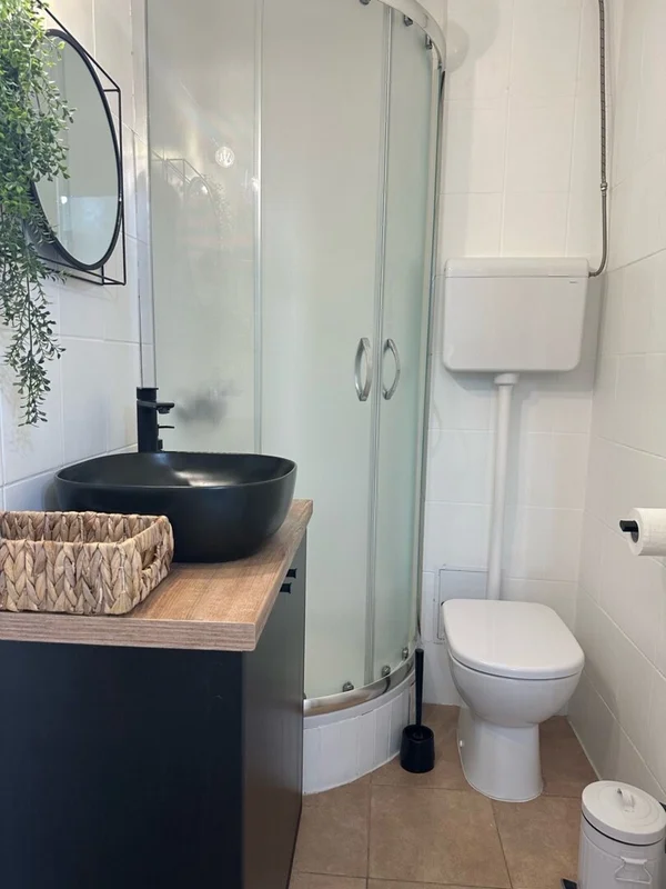NOVI ZAGREB – UTRINE | ADAPTIRAN STAN 32,5 m² | ODLIČNA LOKACIJA