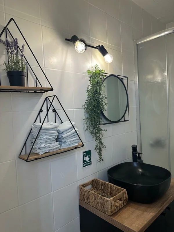 NOVI ZAGREB – UTRINE | ADAPTIRAN STAN 32,5 m² | ODLIČNA LOKACIJA