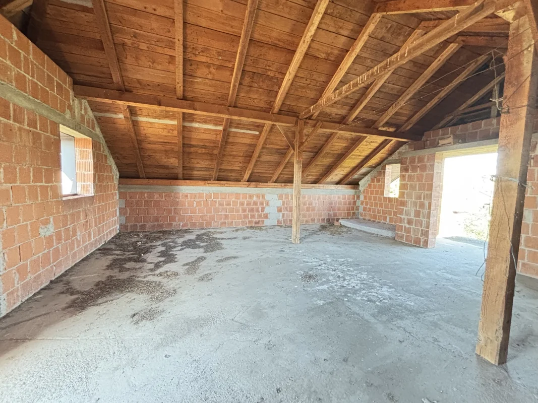 Samostojeća kuća 200 m² na parceli 667 m² – Velika Kosnica