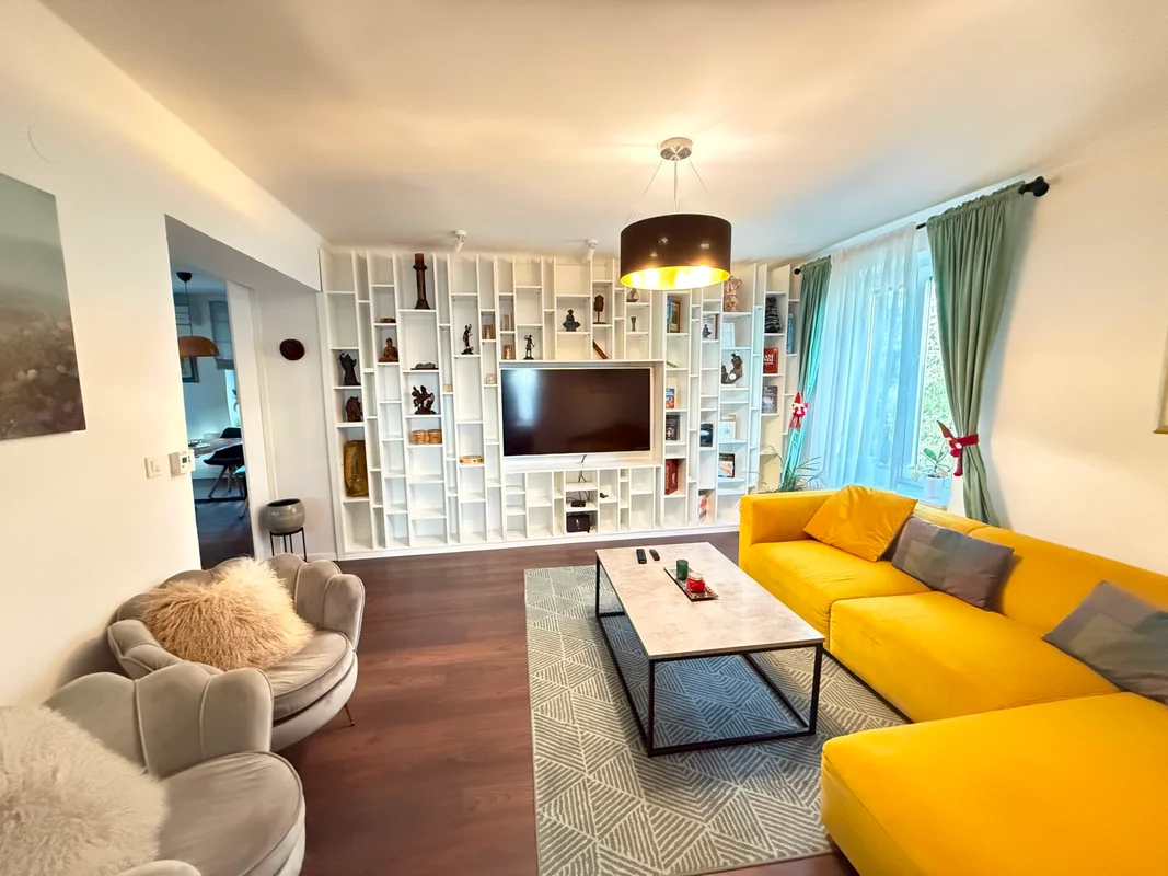 Stan, Zagreb, centar, Klaićeva, 60m2 + spremište + parking! Renoviran!