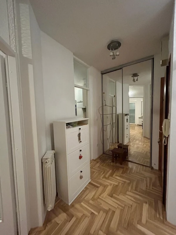 Volovčica, Turopoljska – renoviran 2-sobni stan 48 m² s vlastitim vrtom 85 m²