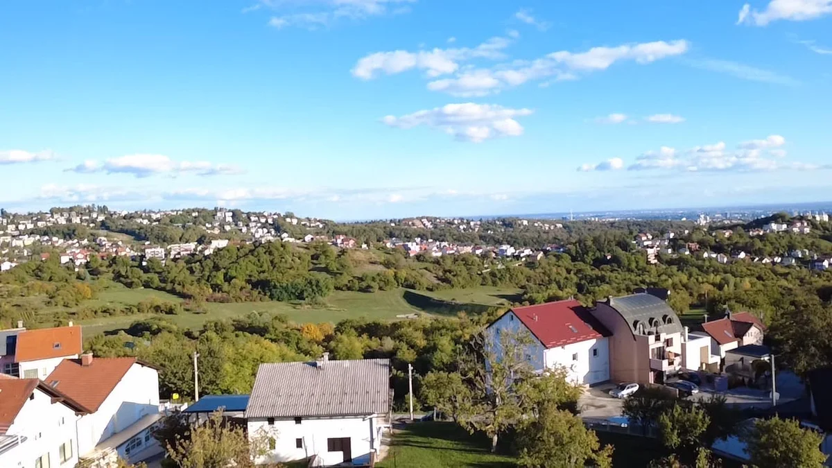 Kuća, Zagreb, mikulići! Dva odvojena stana! 380m2+ 1100m2 okućnice!