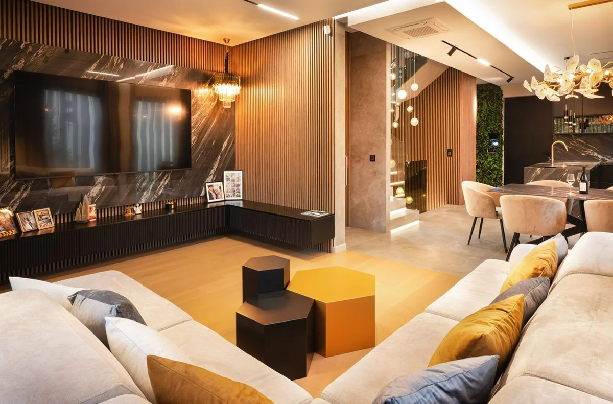 Zagreb, prekrasna urbana vila, srebrnjak, 245m2 (S PRIVATNOM KONOBOM)!