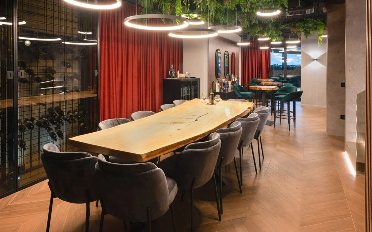 Zagreb, prekrasna urbana vila, srebrnjak, 245m2 (S PRIVATNOM KONOBOM)!