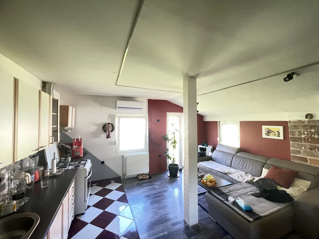 Bedekvočina, kuća, 247m2 + VRT + GARAZA!!