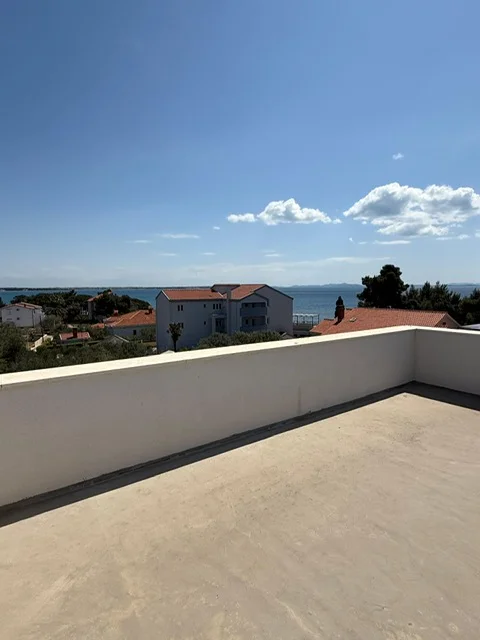 Penthouse, Prodaja, Vir, Plaža Jadro, 150 m², Krovna terasa, PRILIKA!