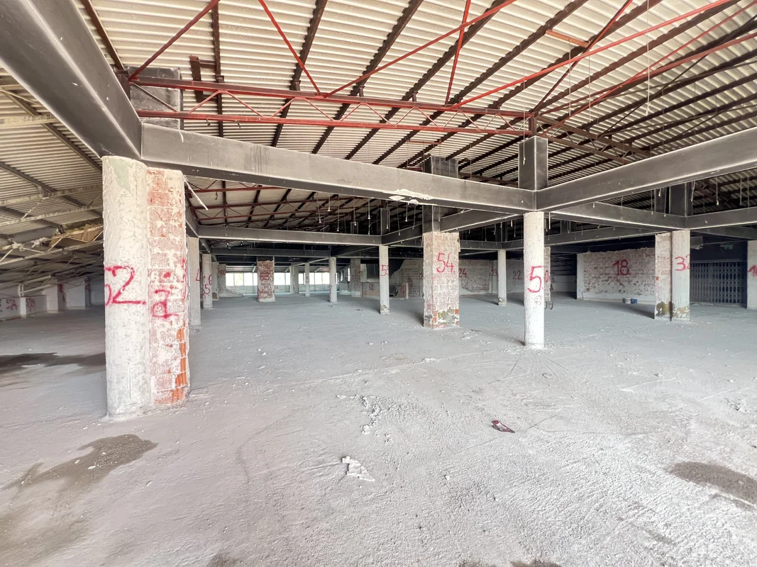 Poslovni prostor, Sesvete 4500m2 cijena po dogovoru!