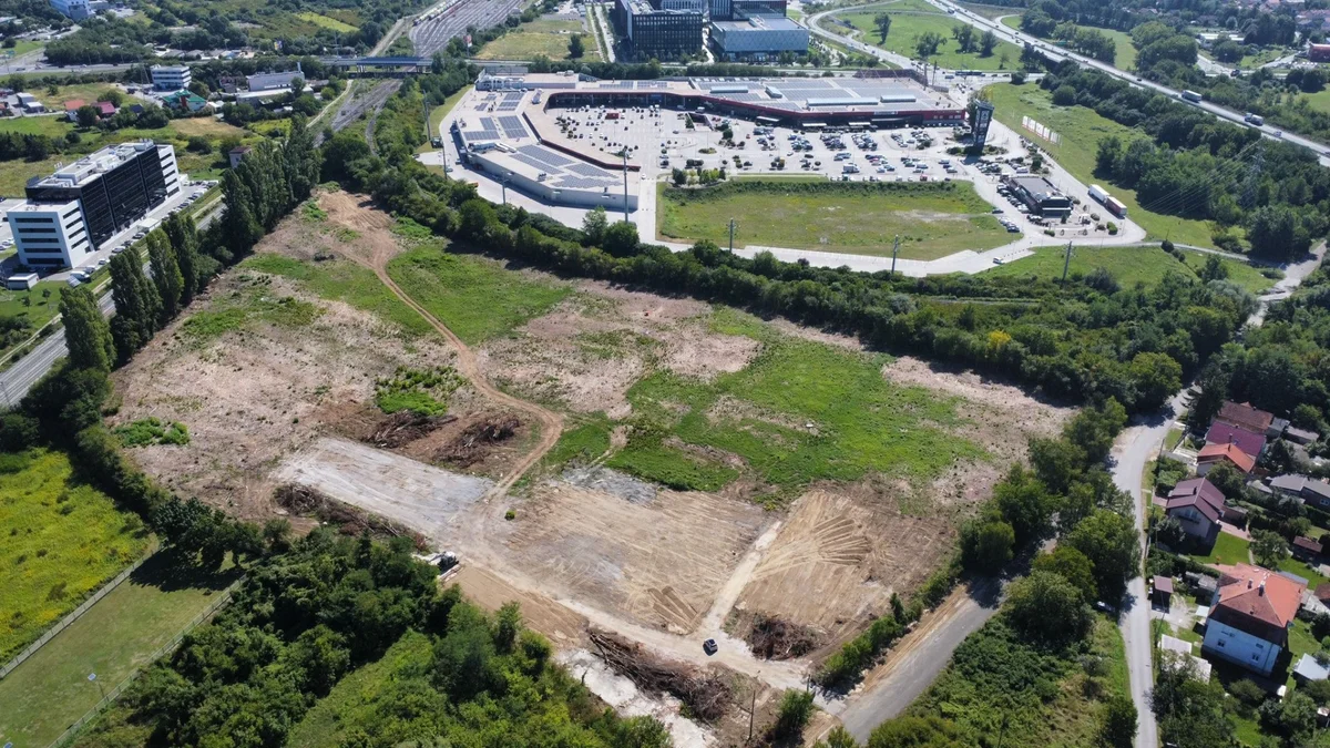 Zagreb, Buzin, zemljište 44 000m2!